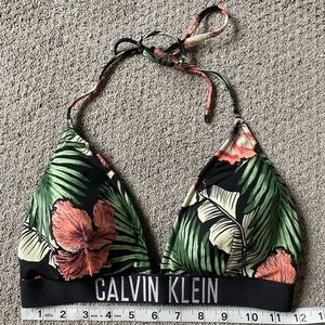 Calvin Klein swim top 34C